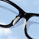 화이트안경 이미지