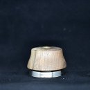 Handless Tamper _ Mahlgut, Levy, Lens