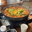 이모네 해물파전 | 회기역 파전골목 땡초 들어간 해물파전 이모네왕파전 ft.맵찔이는 가랏