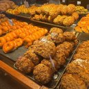 엑스포로(유성-62) | 대전 성심당 DDC점 주말 오후 웨이팅 빵 종류 구매 주차 후기