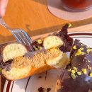 문’s도넛 | 수원 유럽감성 크리스마스 카페 추천! 골디스(Goldie's) 행궁점 도넛 맛집&amp; 주차 정보