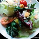 옥토버하우스 이미지