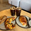 아나지로 | 인천 계양구 대형 베이커리 카페 아나지로 306 / 소파 많은 넓은 카페 후기