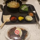 오늘점심은 강남 신세계 백화점 지하 1층 ＜쌀국수+월남쌈+스테이크 김치볶음밥＞ 이였어 이미지