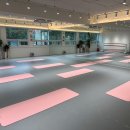 아침을 여는 발레 스트레칭 이미지