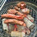 한우 에서 점심으로 한우구이와 한우곰탕 / 육회비빔밥 식사 후기 (+ 카페 설악산로 및 물치해변 어싱)