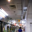 여성광부 조형물 | 대만여행 가볼만한곳 트랜스포머 범블비가 있는 가오슝 보얼예술특구