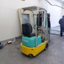 일제 코마츠 0.5톤 좌식 전동중고지게차 290만원 이미지