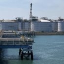 중동전 탓에 ‘더 귀한 몸’… 세계 각국서 온 LNG ‘24시간 하역’ 이미지
