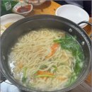 얼큰칼국수 이미지