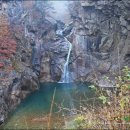 연타운 | ○【2013.11.02】단풍이 추색으로 물들어 가는 폭포 삼부연 폭포를 찾아 본다.