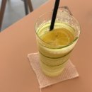 무카바 | 성북동 카페 무카바 청량한 레몬오이에이드가 맛있는 편안한 곳