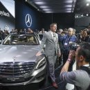 ﻿We three kings: Maybach, Porsche and Bentley take LA 이미지