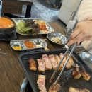 꽃피는 꽃삼겹 이미지