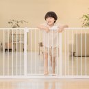 이지유통 | [리뷰] 좁은 틈새도 완벽하게! '아가드 이지슬라이드 안전문' 설치 후기