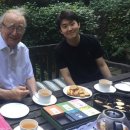 석사극동 | ‘흑백사진처럼 자연스러운’_ 사색의 피아니스트, 알프레트 브렌델 &lt;피아노를 듣는 시간&gt;