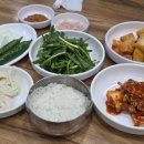 돌샘돼지국밥 이미지