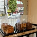 네모랑빵이랑 이미지