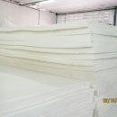 태국 현지 천연 라텍스 3단 접이식 라텍스 매트리스 등을 검사했습니다~ 이미지