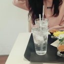 커피소녀 이미지