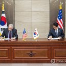 트럼프, SNS에 '북미정상회담' 사진 올려…대북외교 재개?/이란과 미국 합의 임박. 이재명을 예외적으로 환대하는 유럽/" 이미지