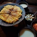 비오면 생각나는 소울푸드 ‘빈대떡’ 맛집 이미지