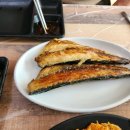 만찬요리궁 | 현지인 추천 울진 로컬 맛집 활어회 대게 최고예요