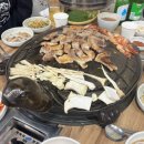 거북솥삼겹살 이미지