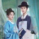 역전여관 | 의술보다 뜨거운 용기 — 여의의 성장기, 불안한 시대의 위로