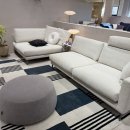 리아드 | 에싸 일산 플래그십스토어 방문기 리아드업 소파 신혼집 후기