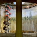 새 조형물 및 분수 이미지