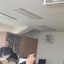 2025년 파주 스타디움에서 진행된 네이버블로그 마켓창업 스마트스토어 교육을 수료중인 후기 한윤주가