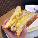 이삭토스트 앞 보도 | 이삭토스트 신메뉴 프렌치 크림 브리오슈 솔직 후기 | 무료로 먹는 방법