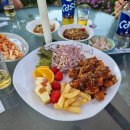 자연을 닮은 소박한 집 이미지