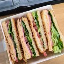 뚜레쥬르 상암DMC점 | 뚜레쥬르 샌드위치 종류 추천 가격 아삭햄치즈 패스트리 후기