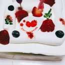 파리바게트 딸기 티라미슈케익:) 부드럽고 맛있어요^^ 이미지