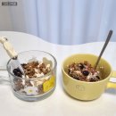 일출회물회 | [일상] 카페 파스마, 나뚜루 비건 아이스크림, 웹툰, 다이소몰, 어슬릭, 전복명가, 더유나 (2025/2/9...