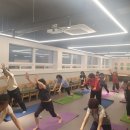 요가 C반 이미지