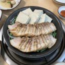 김옥자흑두부보쌈 이미지