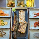 500도 화덕에서 구워낸,,, 겉바속촉 생선구이, 바다 전망까지 완벽한 한 끼 이미지