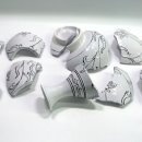 토기와 도자기 이미지