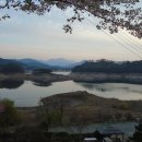 물안개피는 호숫가펜션 이미지