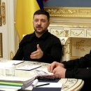 우크라이나 정부가 트럼프 행정부가 중재한 &#34;평화 협정&#34;에 합의 이미지