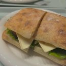 간이역(행운역점) 이미지