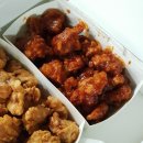 송도치킨 호식이두마리치킨 땡초불꽃+후라이드 두 마리로 푸짐하게!