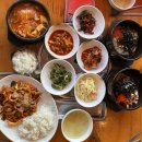 [파주 문산 | 꿀맛식당 무쇠삼겹] DMZ 근처 가성비 덮밥 삼겹살 후기