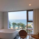 두미바다펜션 | [강릉] 강릉 안목해변 오션뷰 신축 펜션 대박 이용 후기 | 레이벨류RV_502호