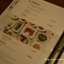 양재역 5번출구 앞 이미지