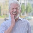 laught oldman 이미지