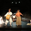 극장 봄 이미지